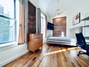 Bedford Avenue #392